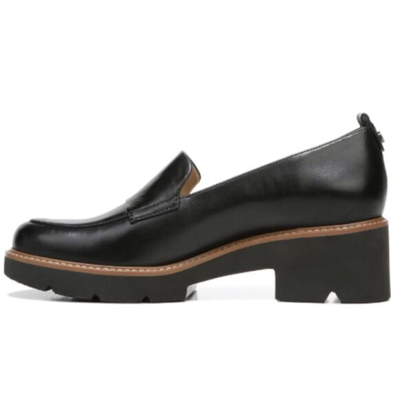 NATURALIZER DARRY LUG SOLE LOAFER - Picture 14 of 14